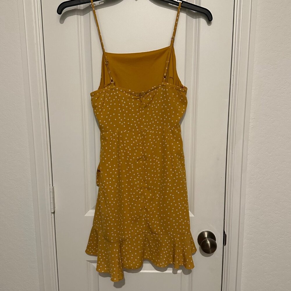 Alterd State Medium Yellow Polka Dot Wrap Dress - Picture 4 of 11
